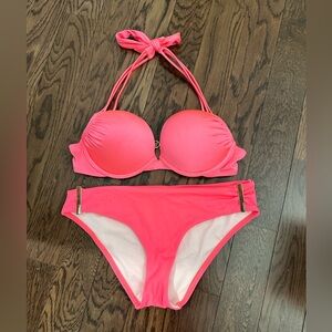 Victoria Secret swimsuit/ top 34B/bottoms small